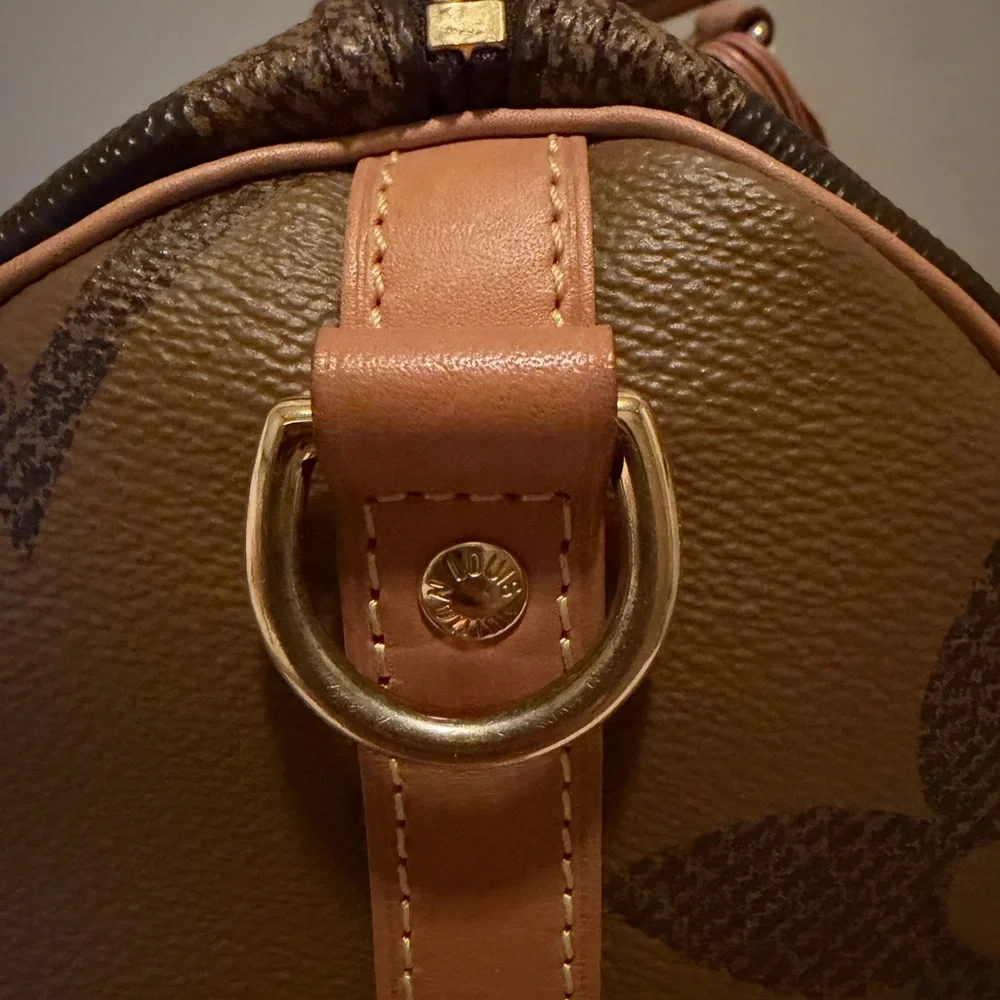 Louis Vuitton Speedy 30 Bandouliere Reverse Giant Monogram